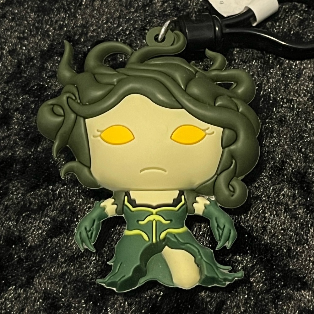 Magic the Gathering Blind Bag Figural Key Chain- Vraska

All listed for $20 :)